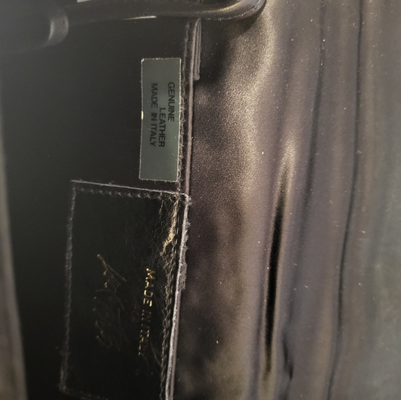 1950s Lord And Taylor black suede clutch bag - Picture 9 of 11